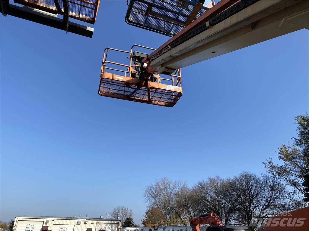 JLG 600S Teleskopske podizne platforme