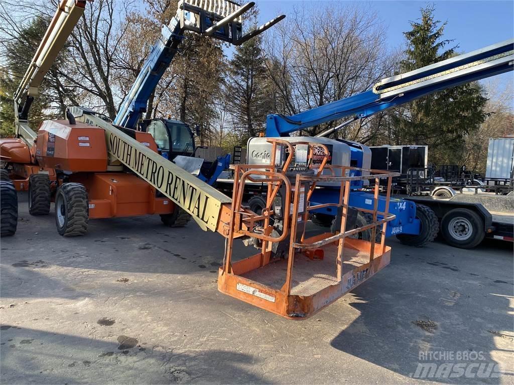 JLG 600S Teleskopske podizne platforme