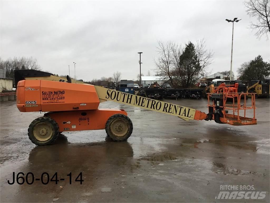 JLG 600S Teleskopske podizne platforme