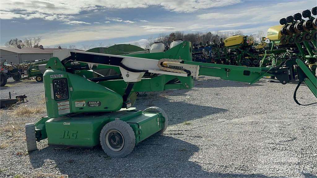JLG E400AJPN Zglobne podizne platforme
