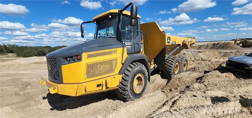 John Deere 310E Zglobni damperi