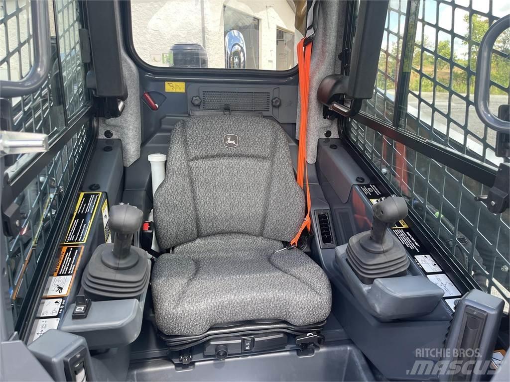 John Deere 333G Skid steer mini utovarivači