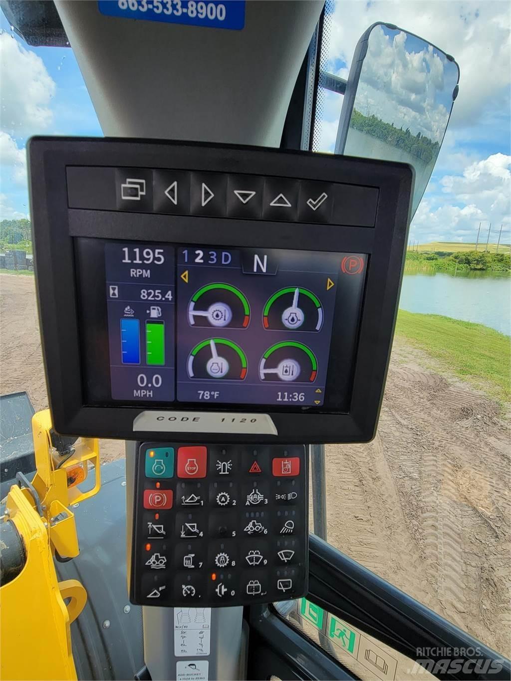 John Deere 744L Utovarivači na točkove