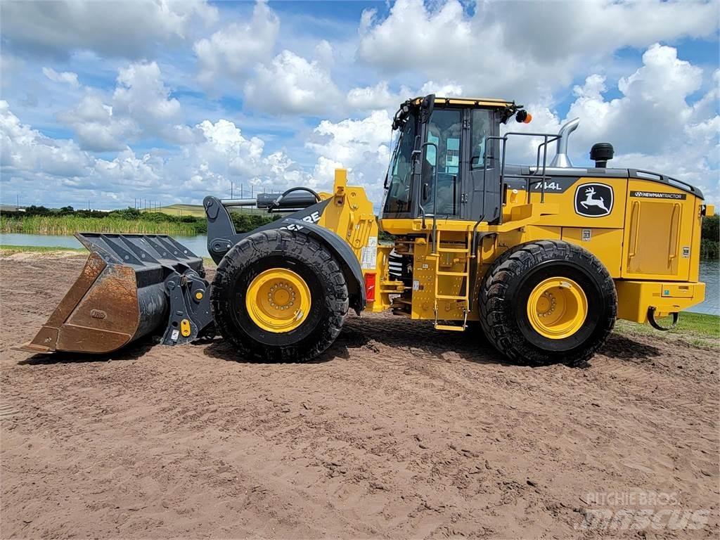 John Deere 744L Utovarivači na točkove