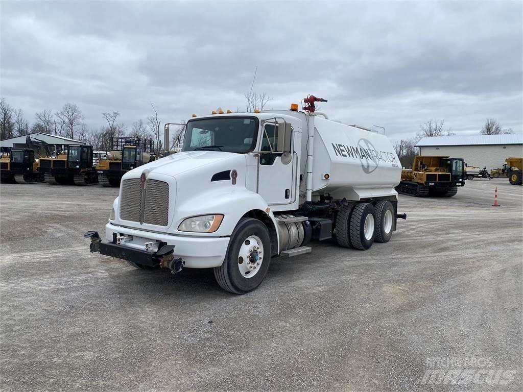 Kenworth T300 Kamioni za vodu