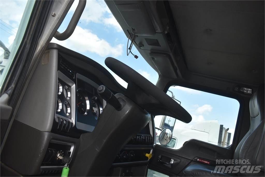 Kenworth T440 Kiperi kamioni