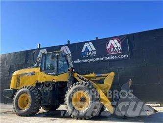 Komatsu WA270-8 Utovarivači na točkove