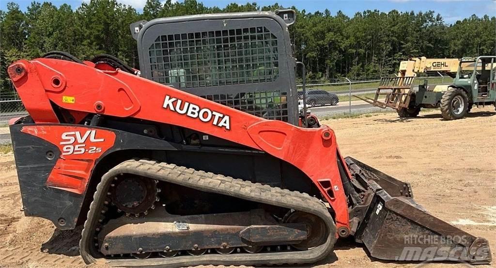 Kubota SVL95-2S Skid steer mini utovarivači