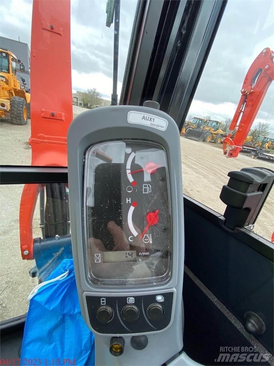 Kubota U27-4 Mini bageri < 7t