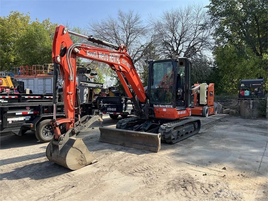 Kubota U55-5 Mini bageri < 7t
