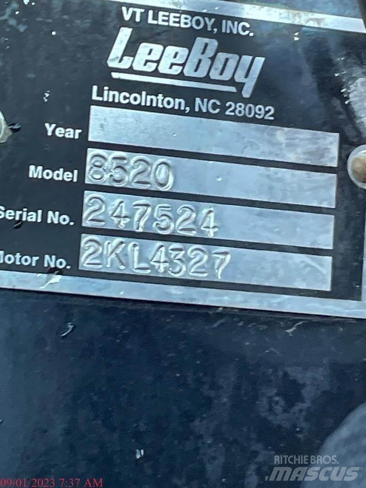 LeeBoy 8520B Asfaltni finišeri