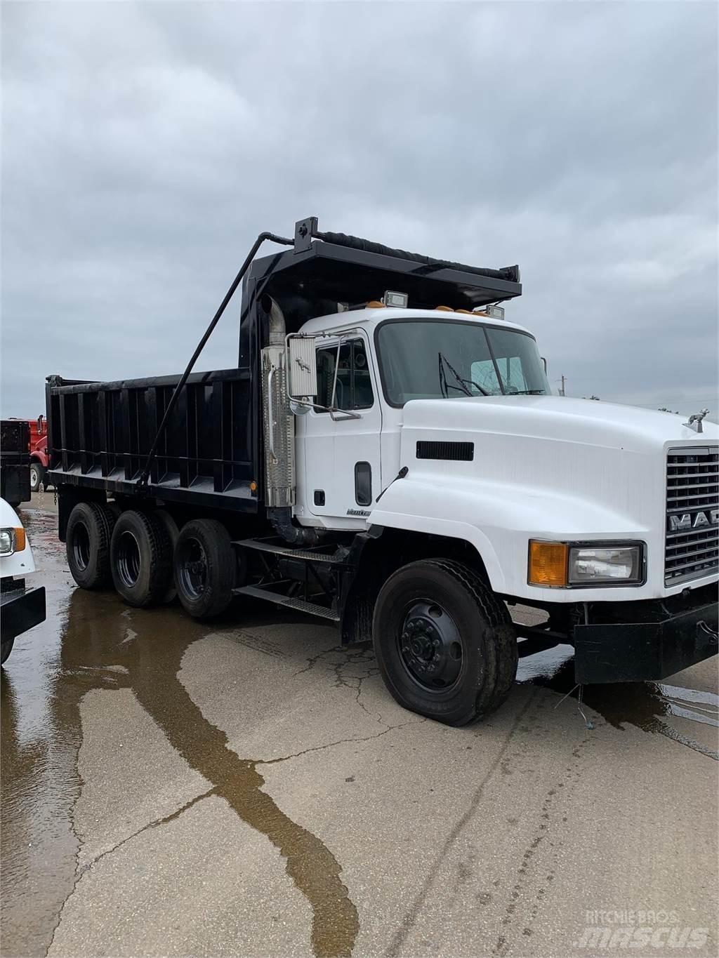 Mack CH613 Kiperi kamioni