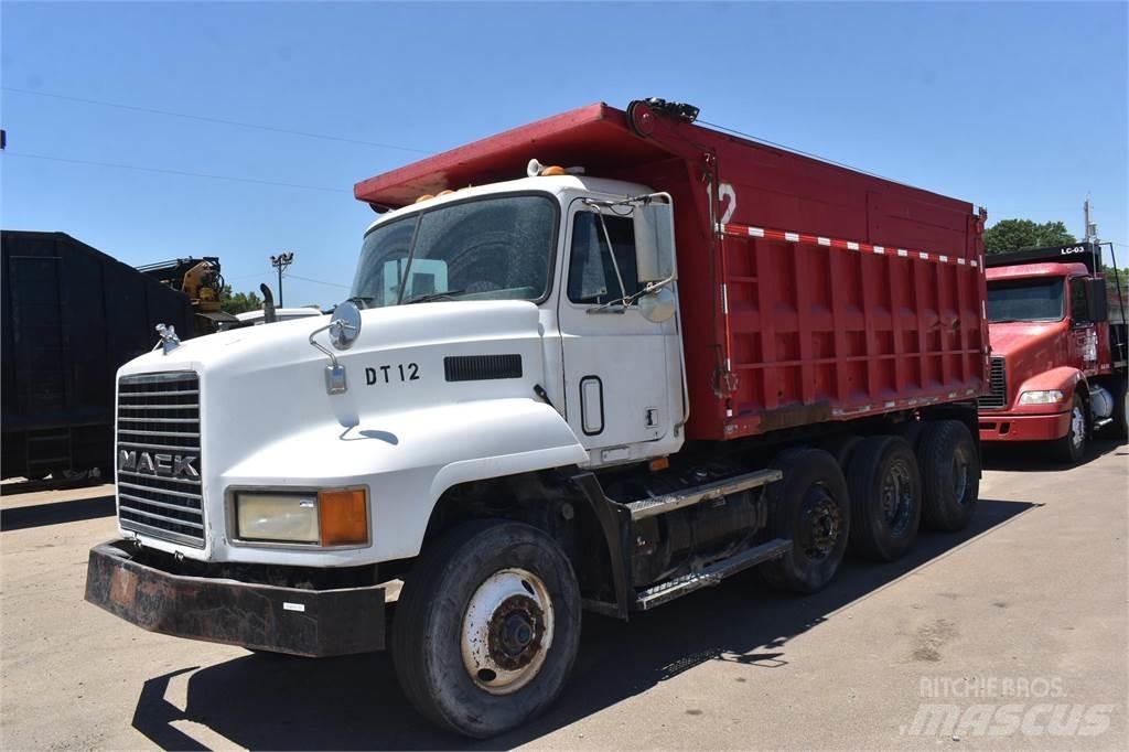 Mack CH613 Kiperi kamioni