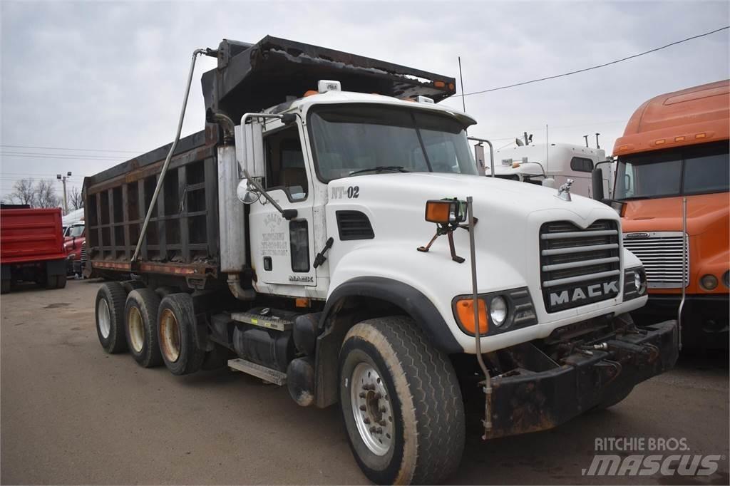 Mack GRANITE CV713 Kiperi kamioni