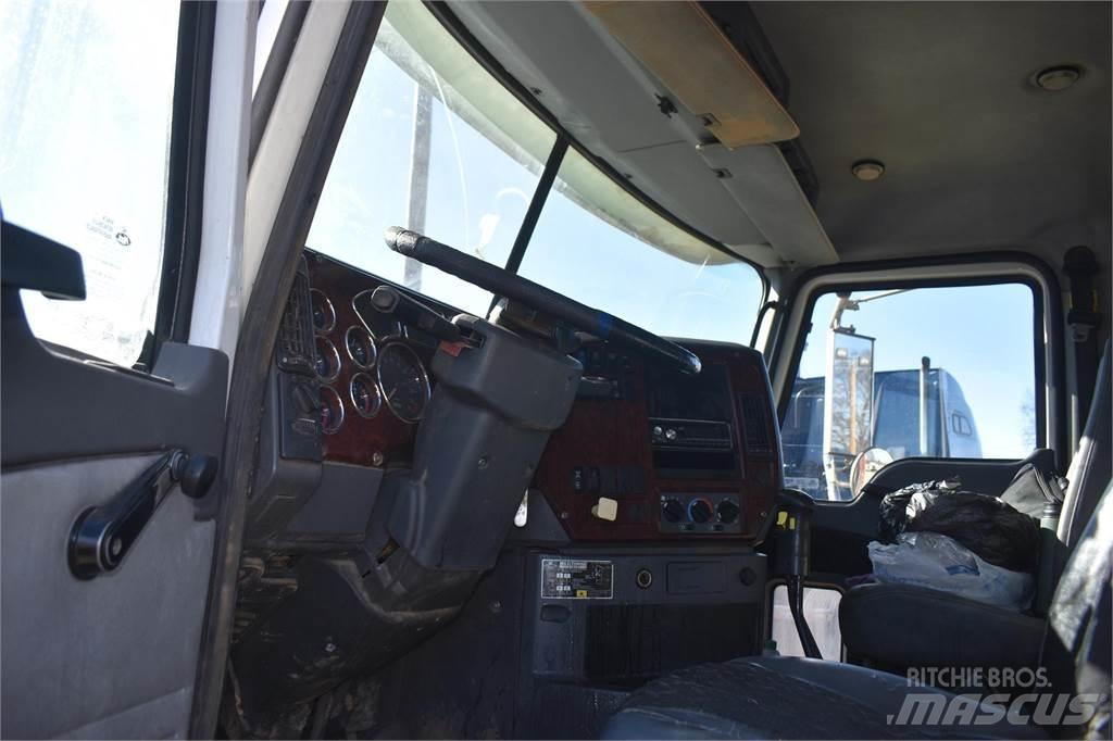Mack GRANITE GU713 Kiperi kamioni
