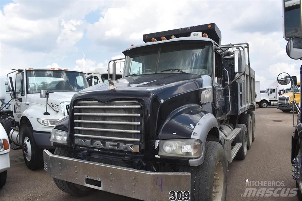 Mack GRANITE GU713 Kiperi kamioni