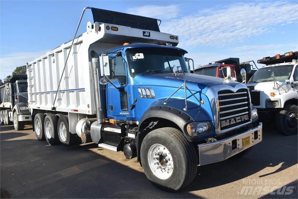 Mack GRANITE GU713 Kiperi kamioni