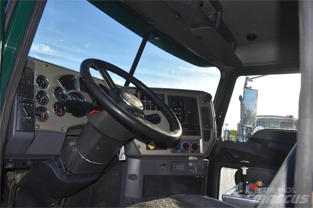 Mack GRANITE GU713 Kiperi kamioni