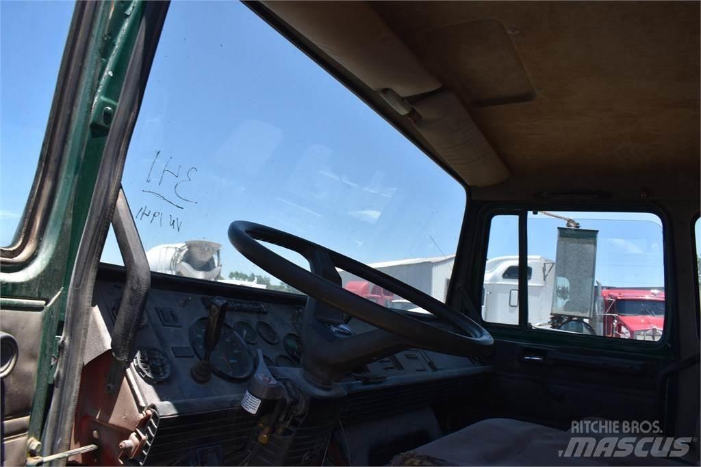 Mack MIDLINER CS200 Kiperi kamioni