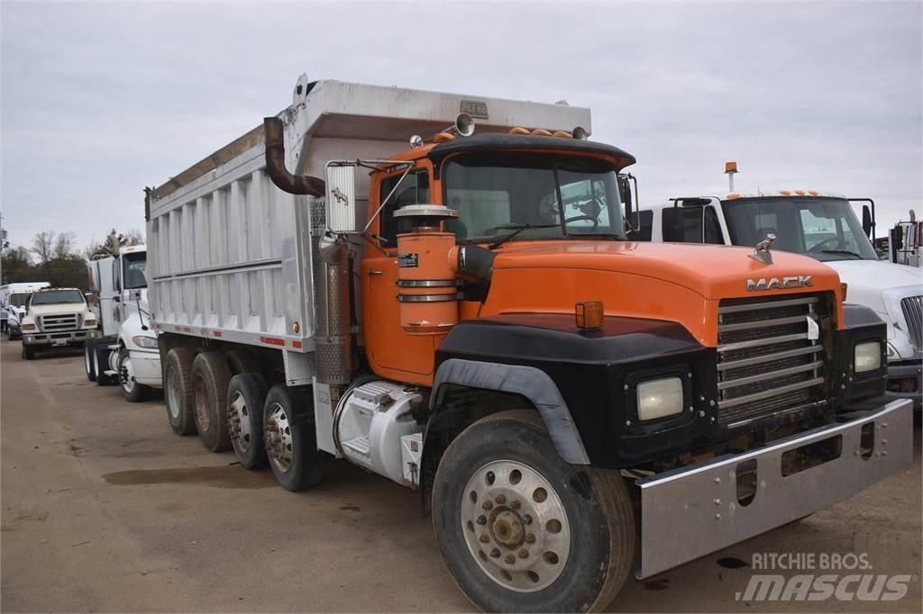 Mack RD688S Kiperi kamioni
