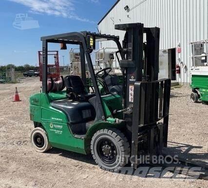 Mitsubishi FG25N Viljuškari - ostalo