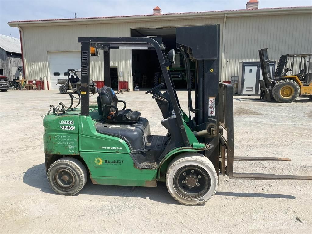 Mitsubishi FG30N Viljuškari - ostalo