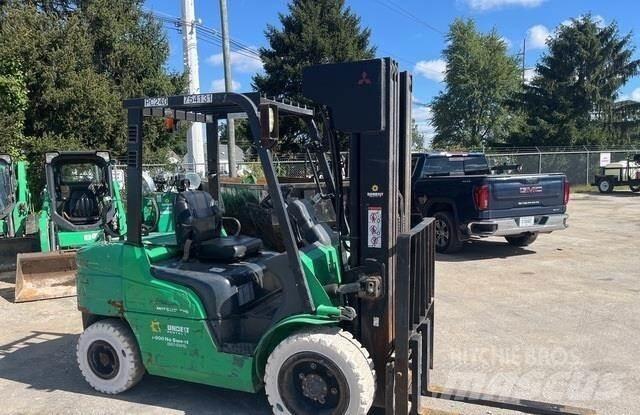 Mitsubishi FG30N Viljuškari - ostalo