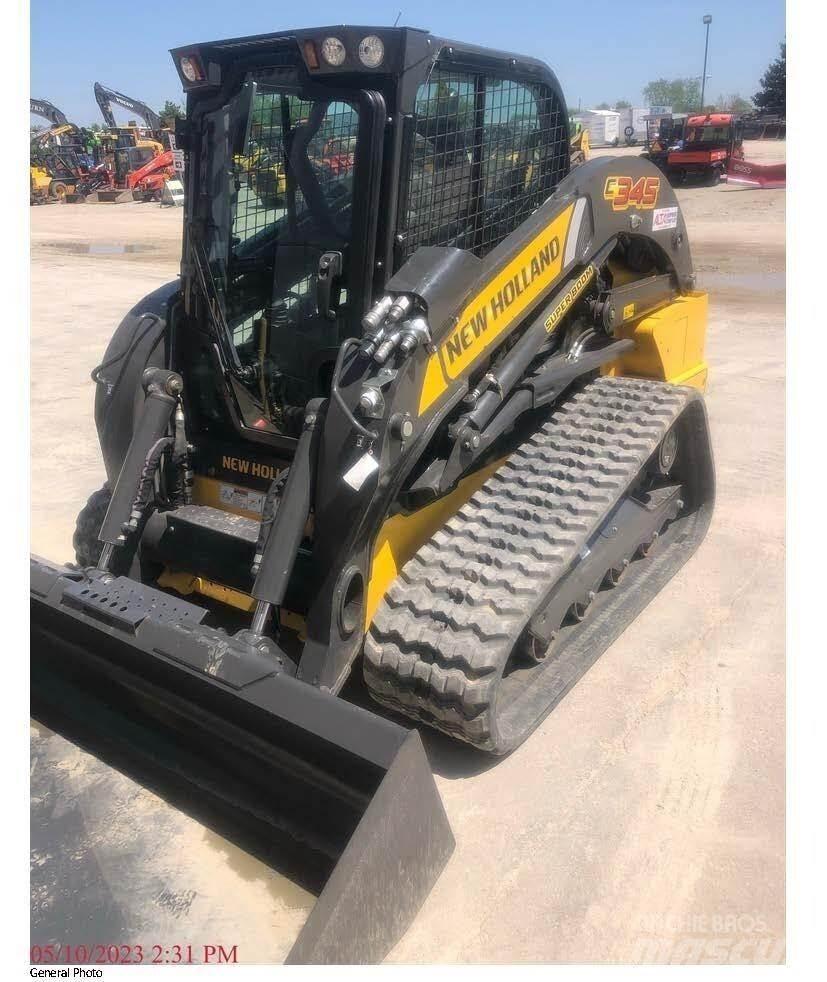 New Holland C345 Skid steer mini utovarivači