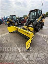 New Holland L328 Skid steer mini utovarivači