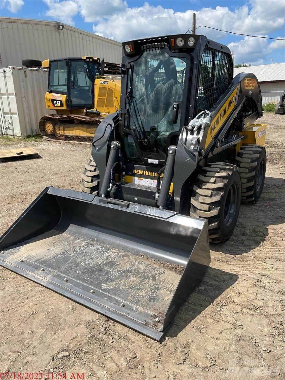 New Holland L328 Skid steer mini utovarivači