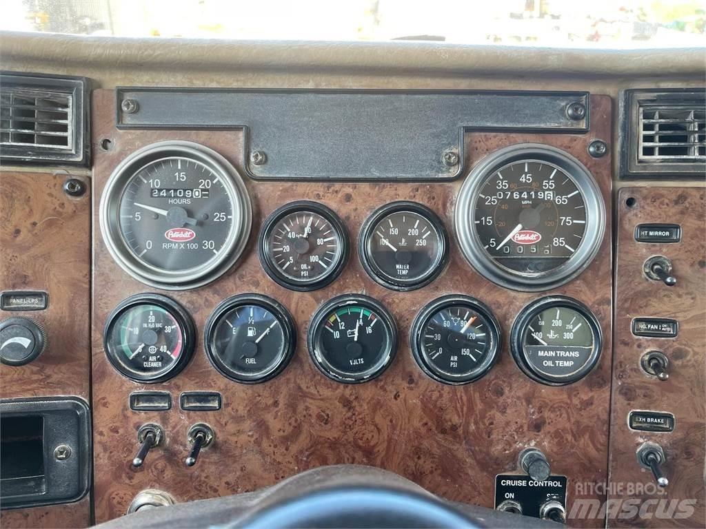 Peterbilt 335 Kamioni za vodu