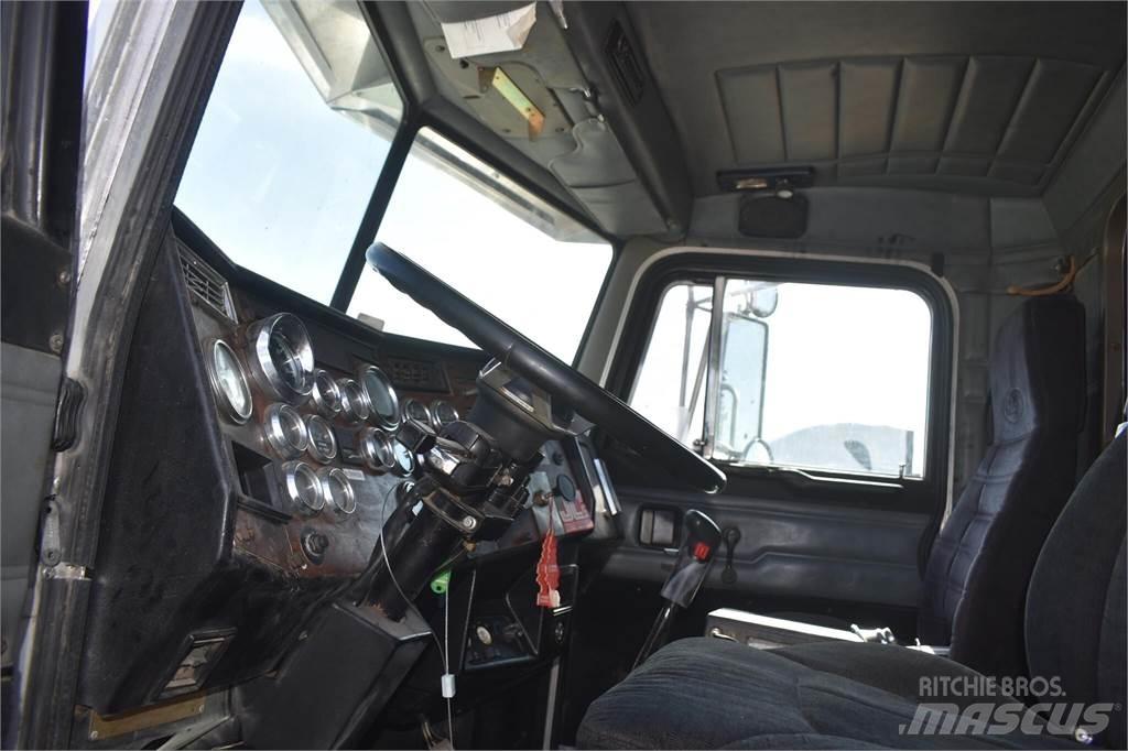 Peterbilt 379EXHD Kiperi kamioni