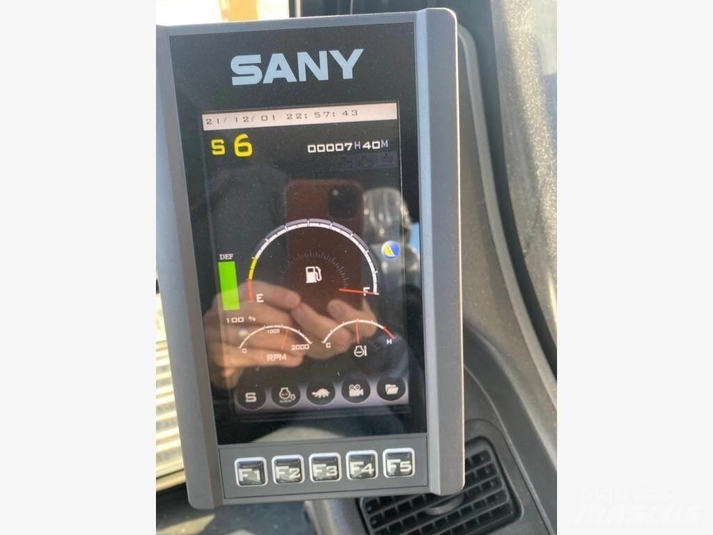Sany SY215C LC Bageri guseničari