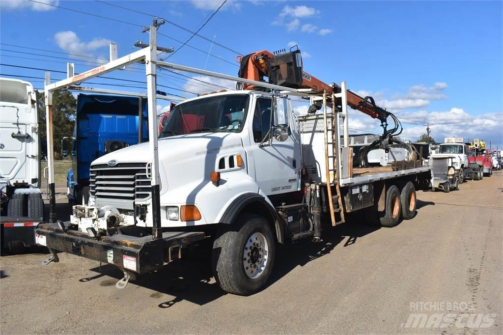 Sterling L8500 Kamioni sa kranom