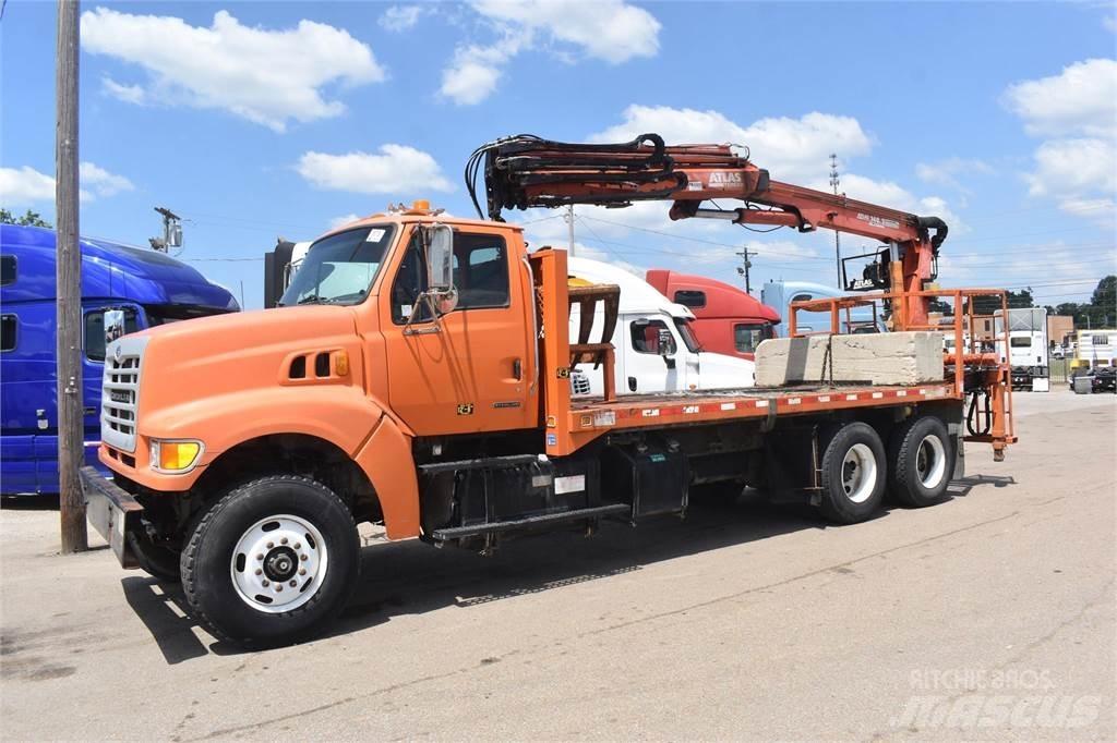 Sterling L9500 Kamioni sa kranom