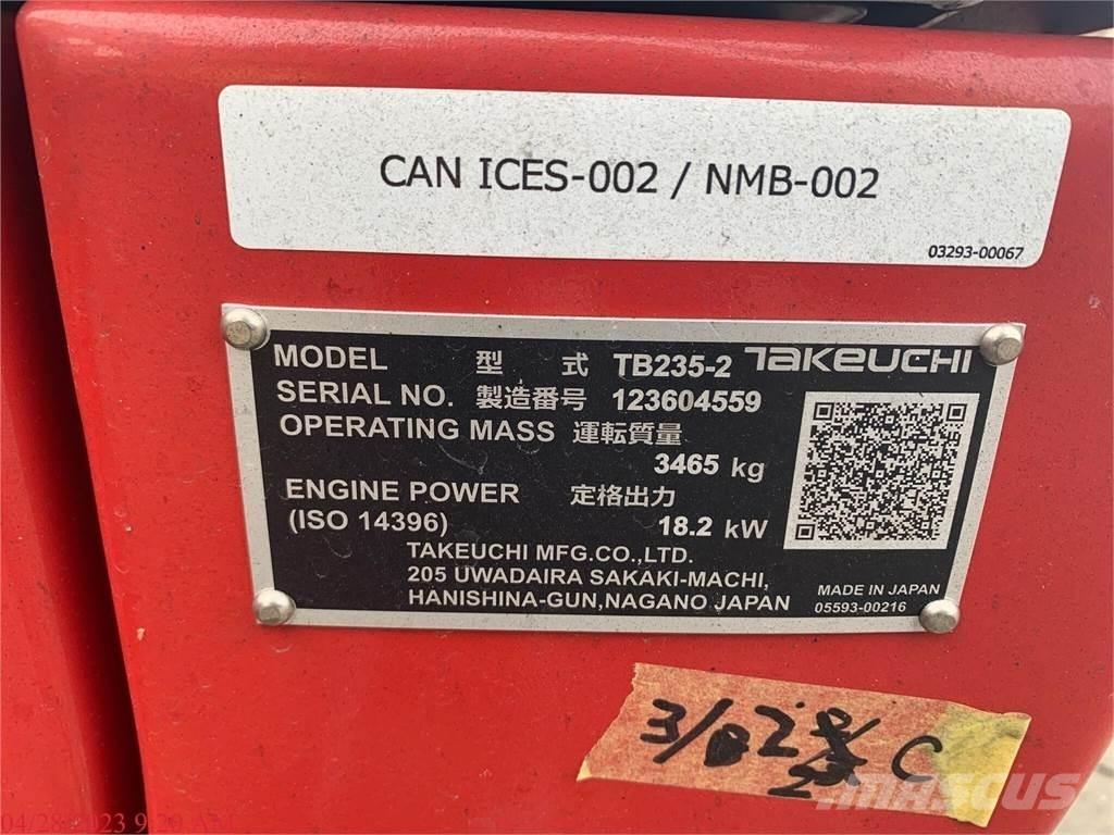 Takeuchi TB235-2 Mini bageri < 7t