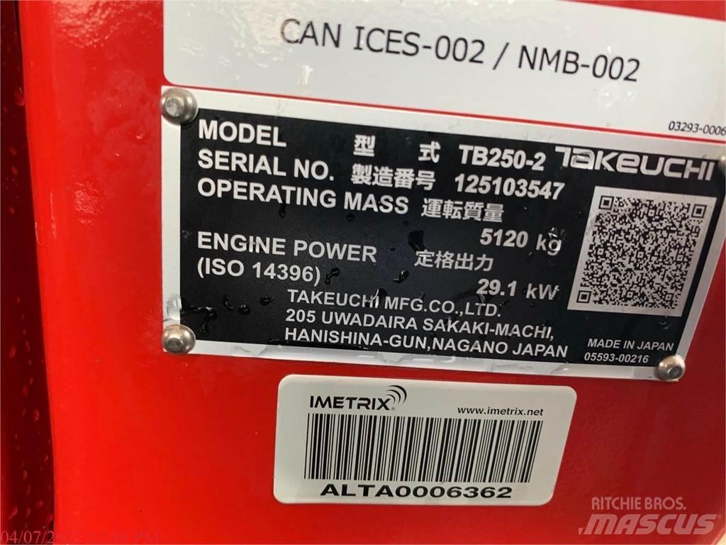 Takeuchi TB250-2 Mini bageri < 7t