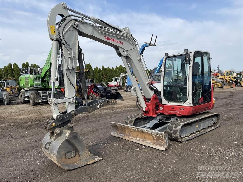 Takeuchi TB370 Bageri guseničari