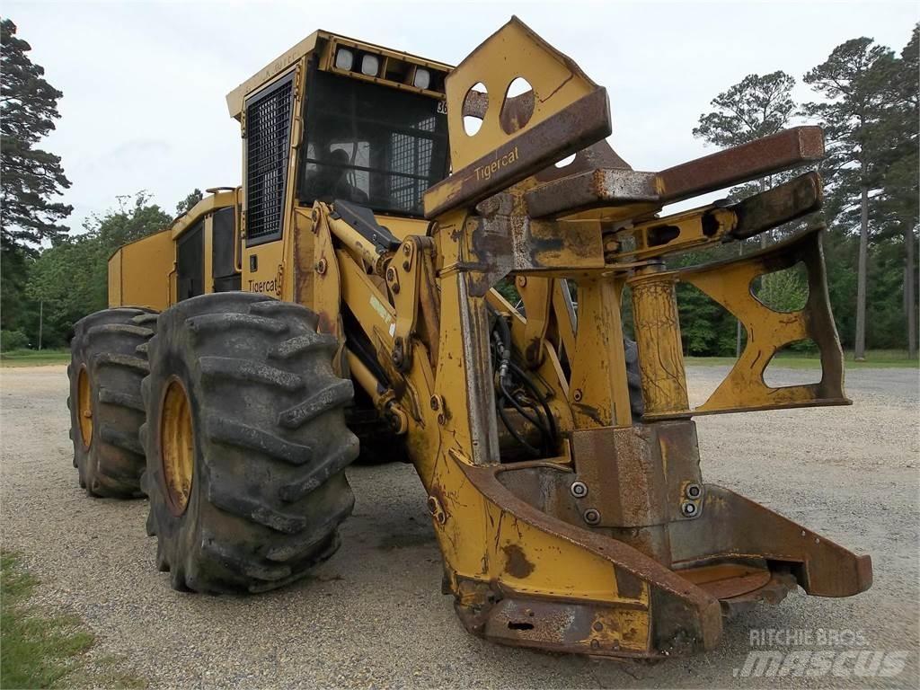 Tigercat 718E Mašine za sečenje drveća