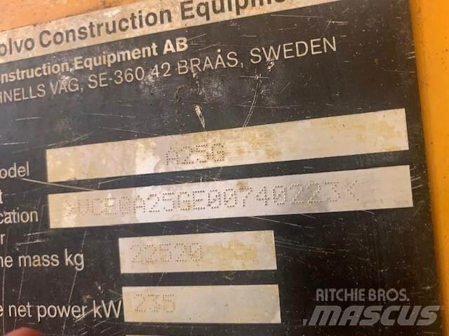 Volvo A25G Kamioni za vodu