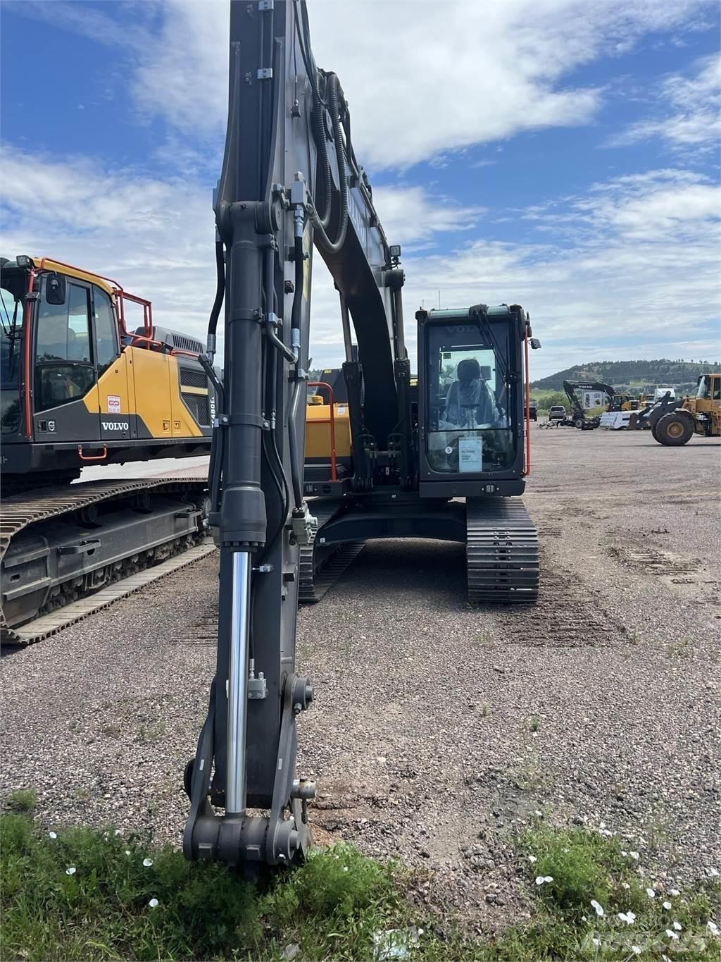 Volvo EC140EL Bageri guseničari