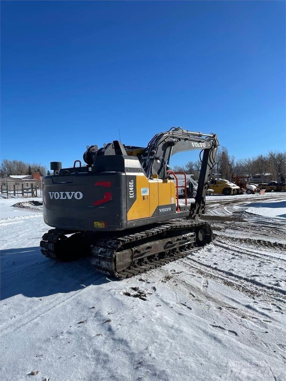 Volvo EC140EL Bageri guseničari