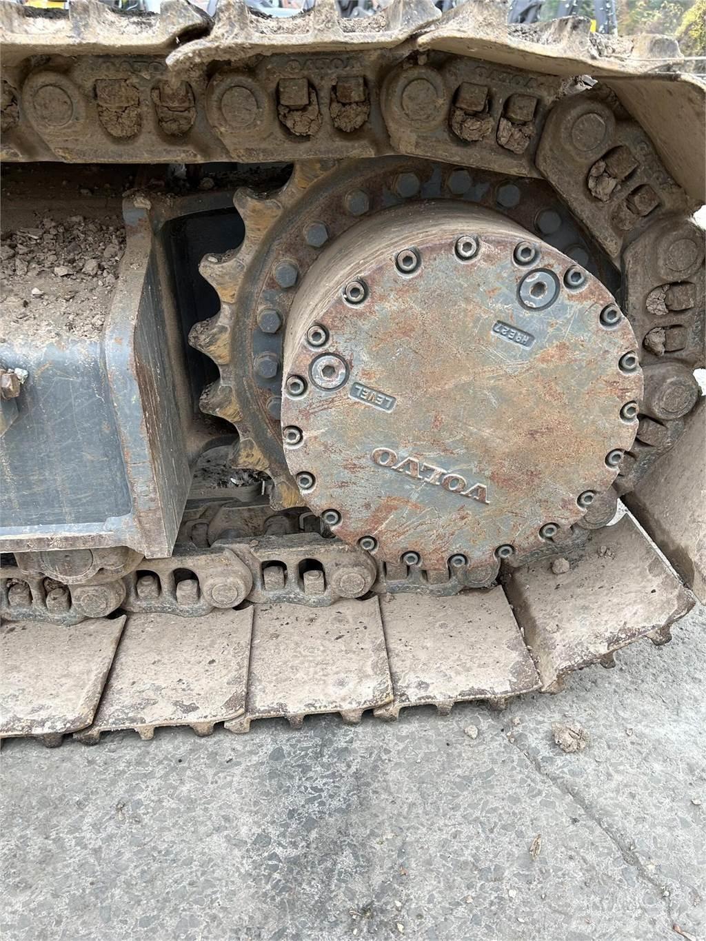 Volvo EC160EL Bageri guseničari