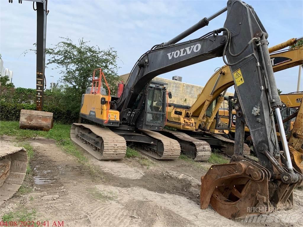 Volvo EC220EL Bageri guseničari