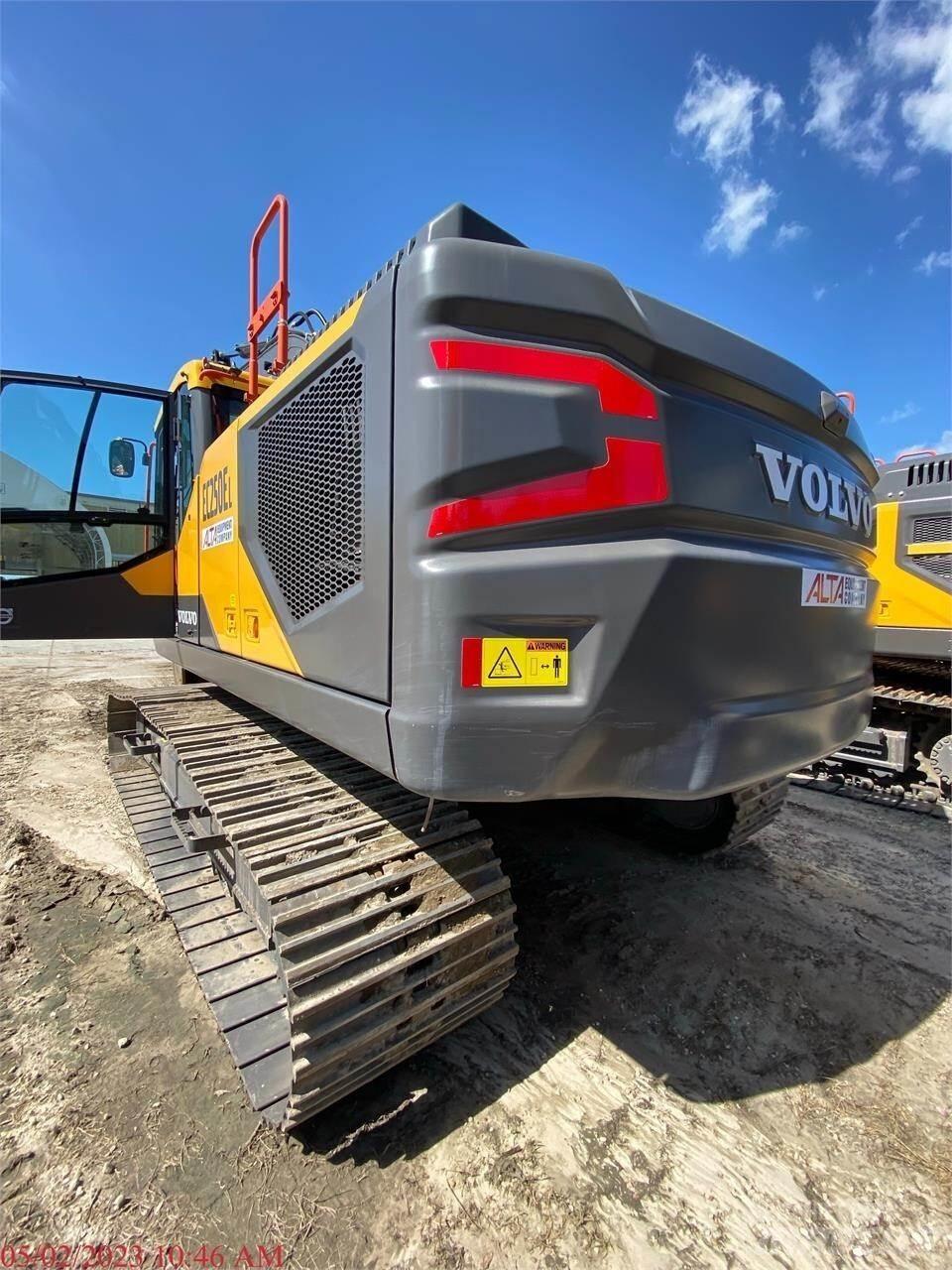 Volvo EC250EL Bageri guseničari