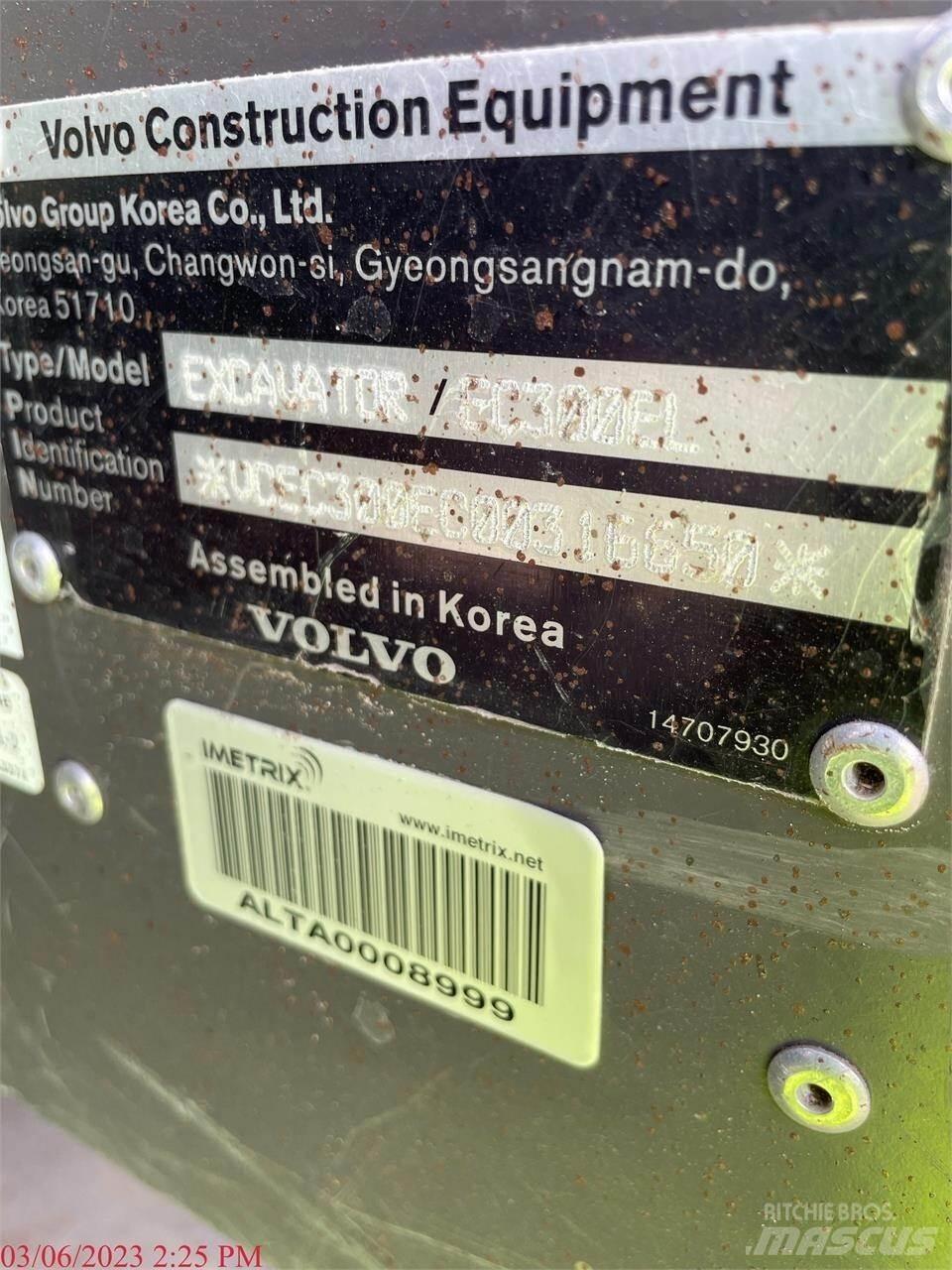 Volvo EC300EL Bageri guseničari