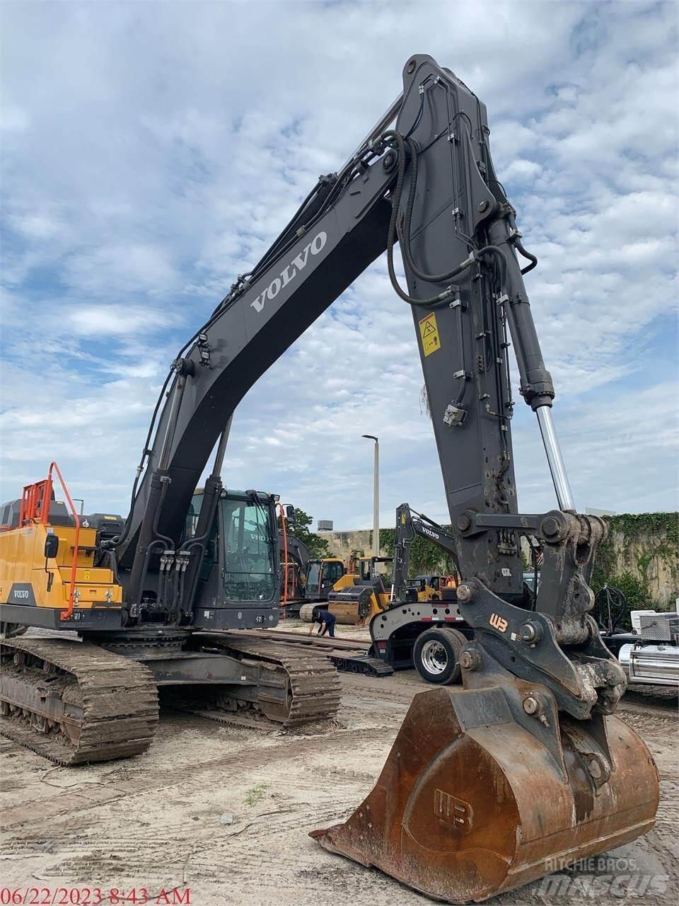 Volvo EC350EL Bageri guseničari