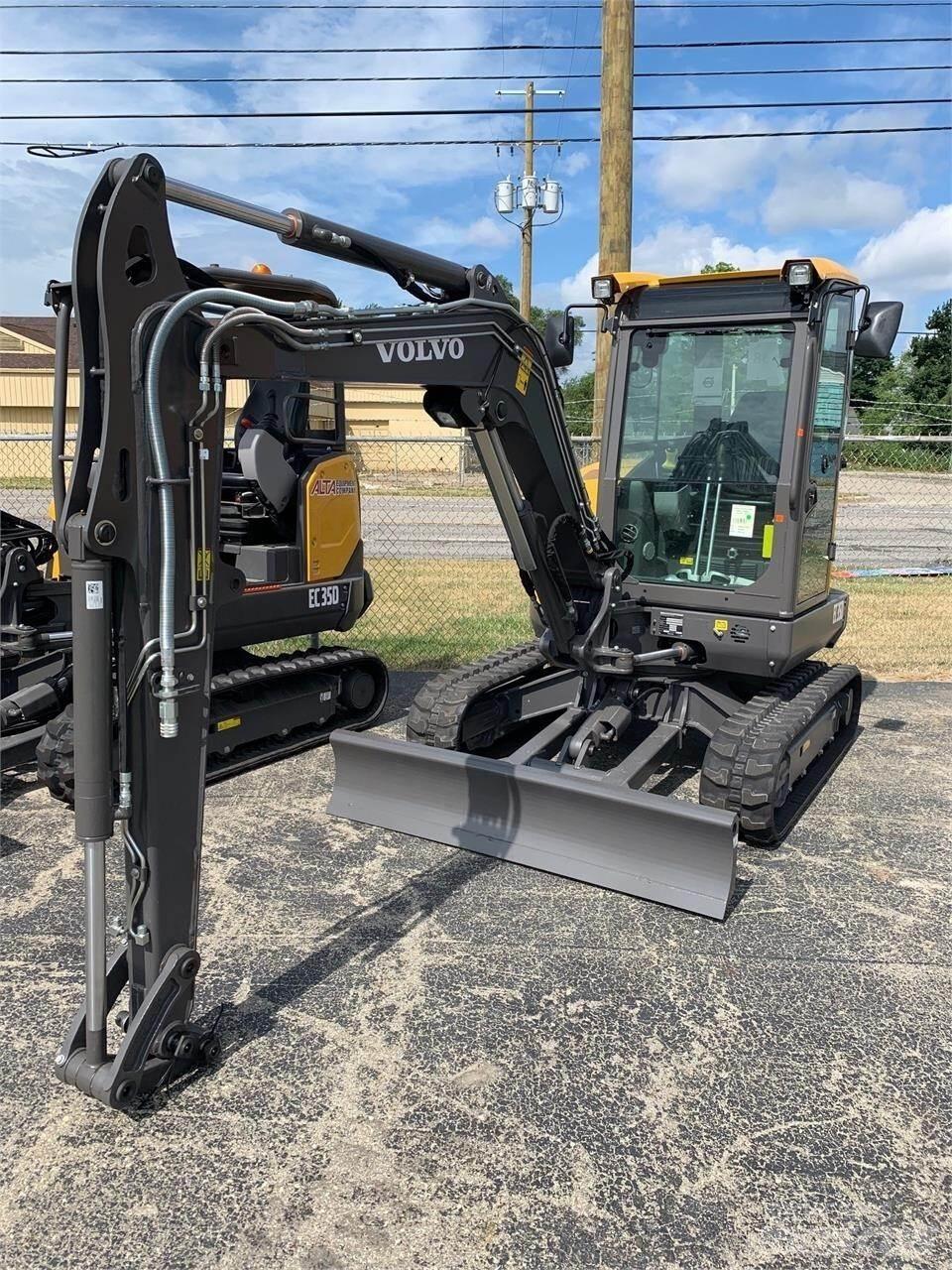 Volvo EC35D Mini bageri < 7t