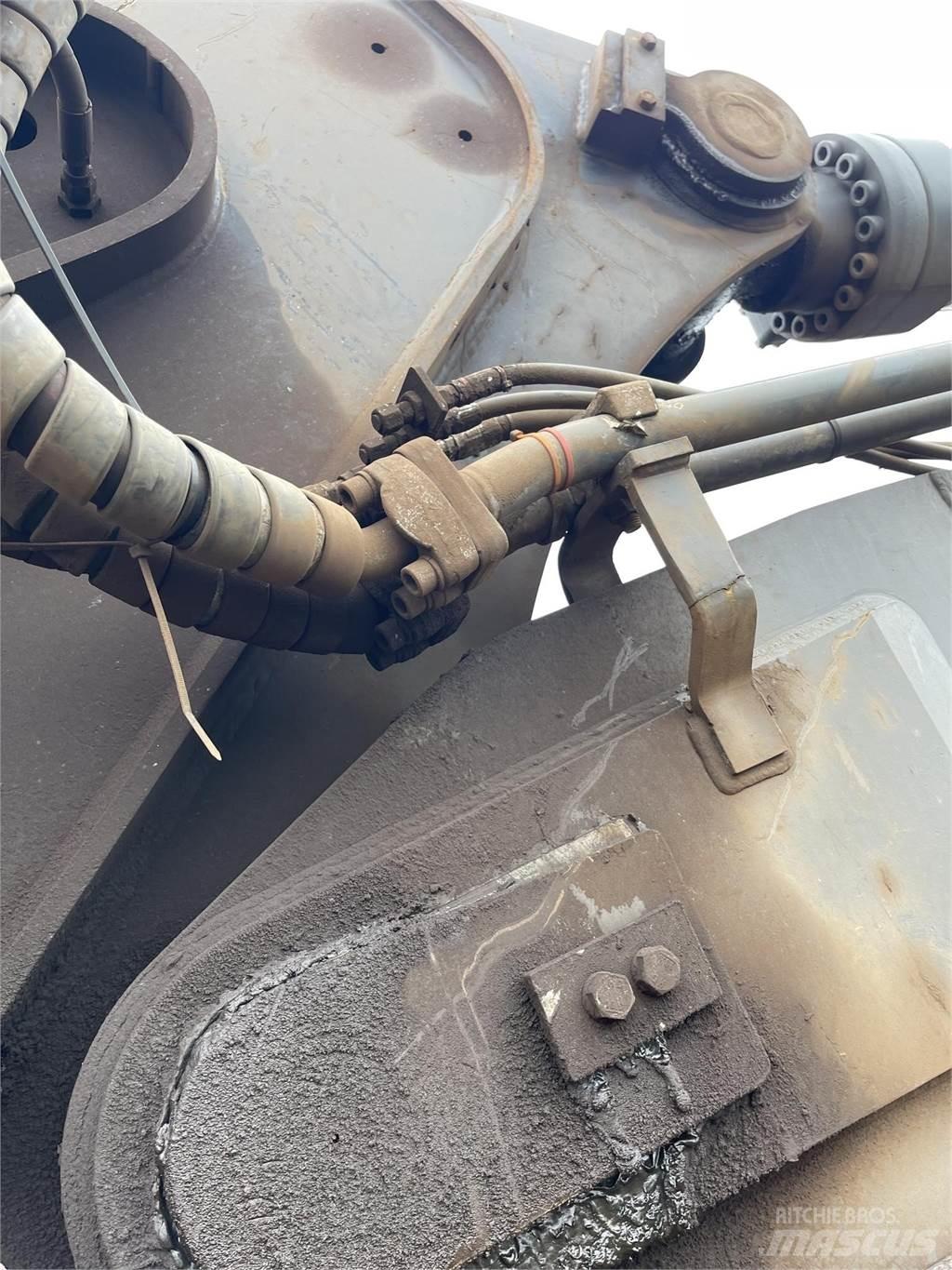 Volvo EC480EL Bageri guseničari