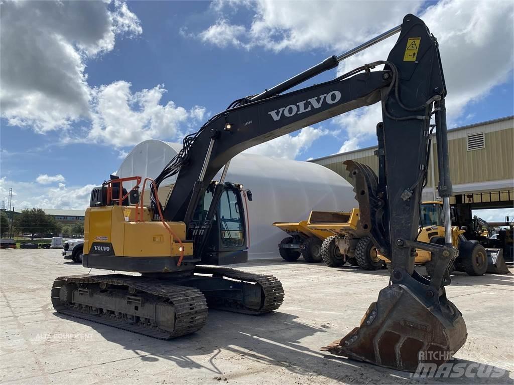 Volvo ECR235EL Bageri guseničari